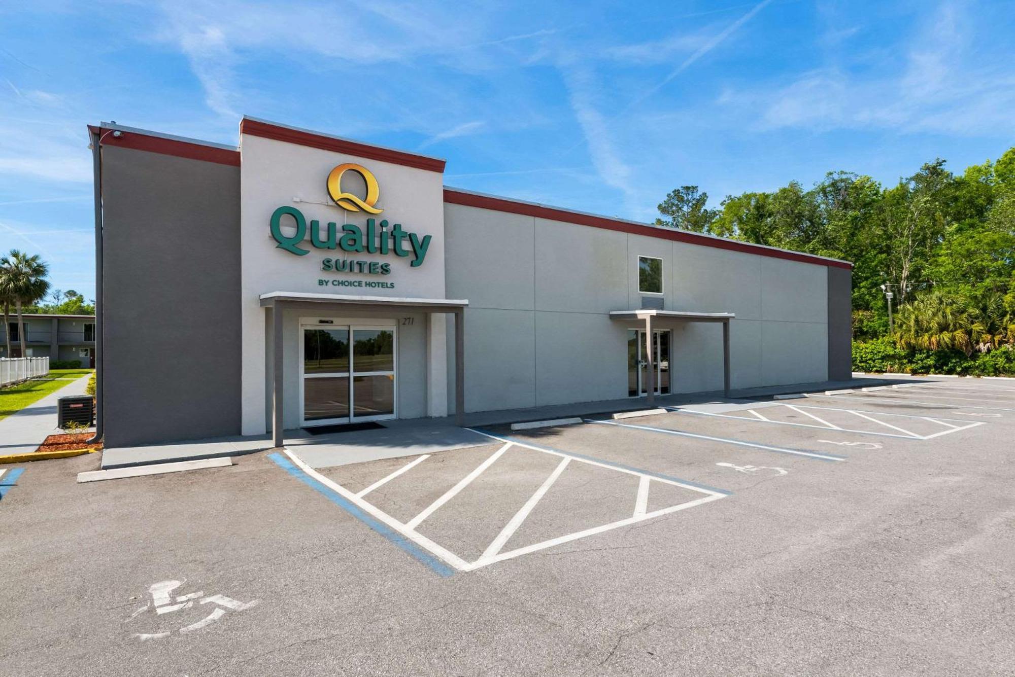 Quality Suites Wildwood - The Villages Exterior photo